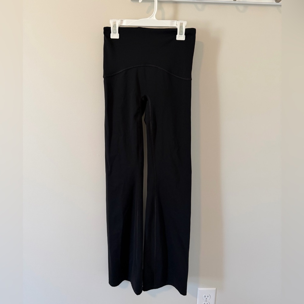 Spanx Booty Boost Flare Black Leggings Size Small Petite Yoga